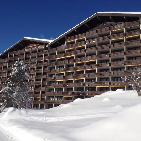 A 084 By Interhome Apartamento Disentis