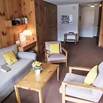 A 084 By Interhome * 迪森蒂斯